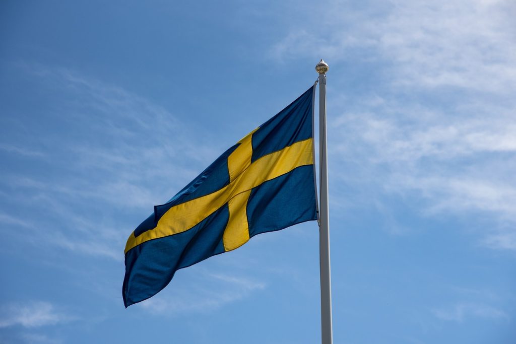 the-swedish-flag-3994042_1280
